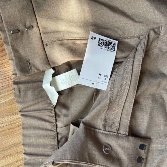 H&M Trousers - Picture 2 of 2